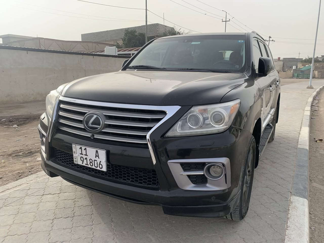 السلام عليكم
للبيع او مراوس 

لكزس LX570
موديل 2012
رقم بغداد انكليزي باسمي
فول مواصفات

🔹 بصمة تشغيل
🔹 تشغيل عن بعد
🔹 كشنات خزن
🔹 سلايد روف
🔹 ستيرن كهربائي
🔹 تدفئة وتبريد كشنات
🔹 كامرات محيطية
🔹 مواصفات كثيرة أخرى

السيارة مكفولة من التبديل والصبغ و الضربه 

💰 السعر المطلوب:370$

📍 مكان السيارة: بصره الزبير 
📞 لأي استفسار: ***********
