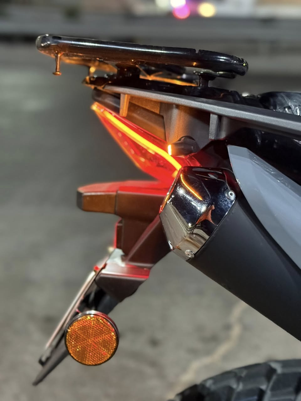 دايوان ادفنجر 2026  رقم اربيل 
محرك 300cc
لدات 
دسك امامي خلفي 
شاشة الكترونية
بس طالعه من المعرض على كد جم فره بل منطقة ماشية ٢٥٠ كيلو وقابل للزيادة 
السعر ٣٥٠٠ وبيها مجال كلش بسيط قطعه ما تتفوت وهسه اغلب المعارض خلصت القطع لان ترقيم اربيل انسد وباقي جم قطعه بأربيل وغاليات لاتفوقوها 
للتواصل 

بغداد الدورة ‭ ٠٧٨٦ ٤٨٦ ٧٠٤٥‬
