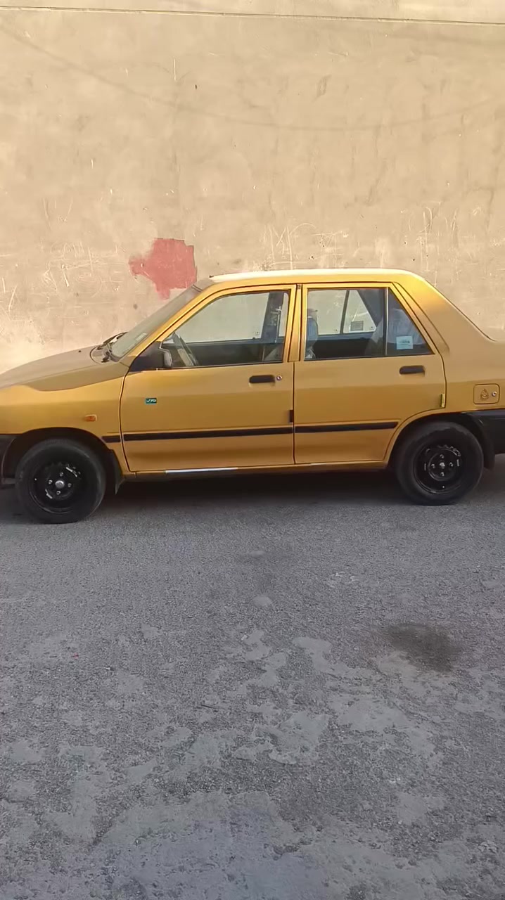 سلام عليكم سايبه موديل 15 نضيفه شواصي نضيفه مكفوله من ضربه سعر 37 تواصل على رقم ***********
