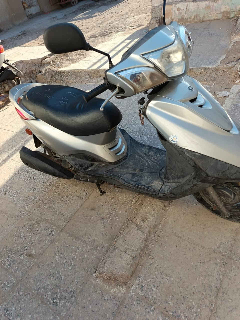 سلامً وعليكم بيع بريز بغبغاه مكفوله كفاله عامه كفرات مختم سعر 900مكان شارع فلسطين *********** بي واسأب ممتواجد عله فيس
