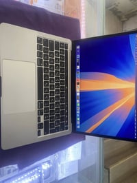 ماك بوك برو M1 • ٨/٢٥٦ • بطارية ٩٧٪