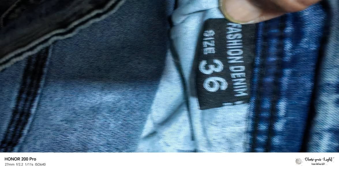 جنز ليكرا xt
قياس 36
طول 105 
حجل 17


**إذا كنت صاحب هذا الإعلان وتريد حذفه لأي سبب، رجاءا أرسل رسالة إلى الدعم الفني**