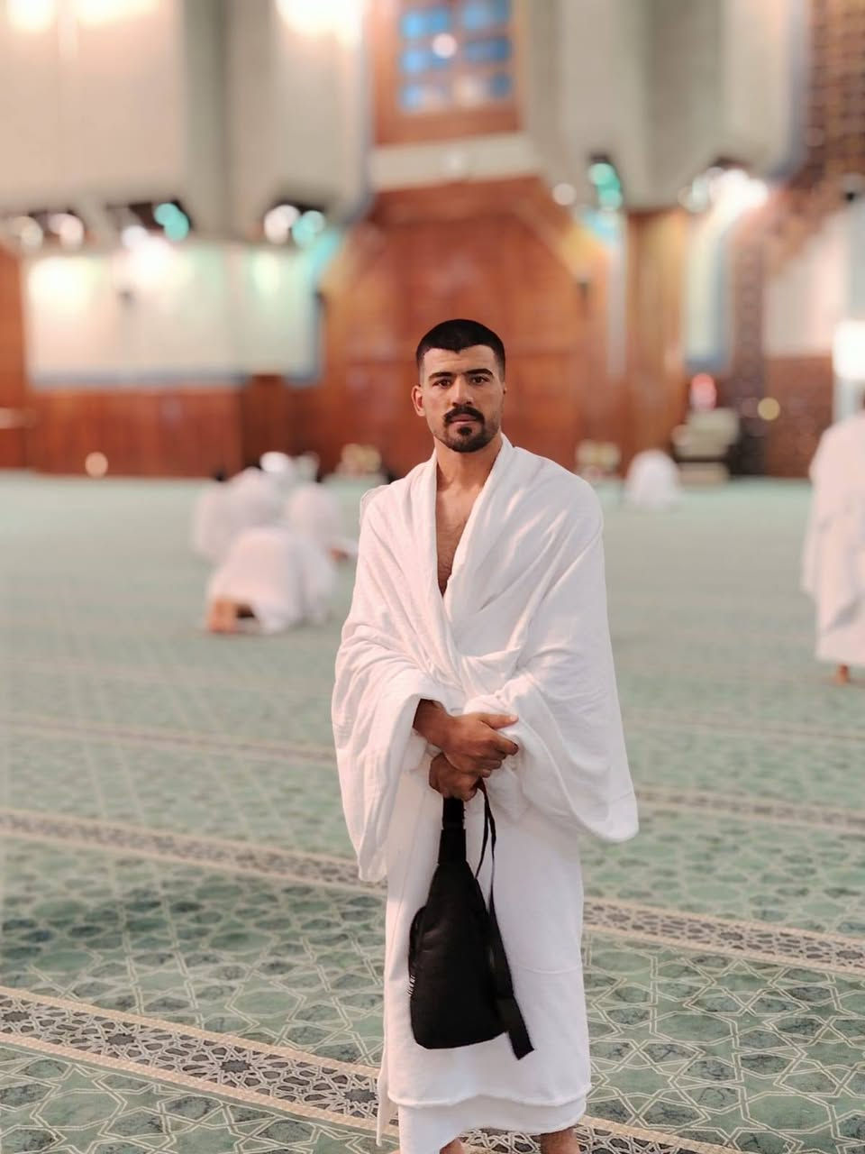 معتمرونا يؤدون عمرة الانابة عن موتاهم 
نسأل الله تعالى القبول 
المتعهد الشيخ رامي محمد


**إذا كنت صاحب هذا الإعلان وتريد حذفه لأي سبب، رجاءا أرسل رسالة إلى الدعم الفني**