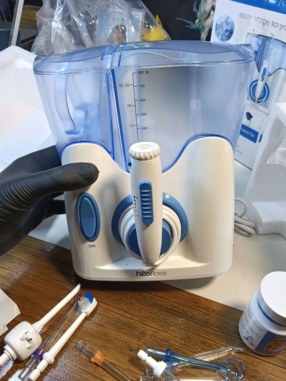 خيط مائي ماركة H2O
حجم كبيرمع حبوب تبييض 
8 نوزلات متعددة الاستخدام حتى للانف 
سعة 800 مل 
السعر 40 الف مع التوصيل


**إذا كنت صاحب هذا الإعلان وتريد حذفه لأي سبب، رجاءا أرسل رسالة إلى الدعم الفني**