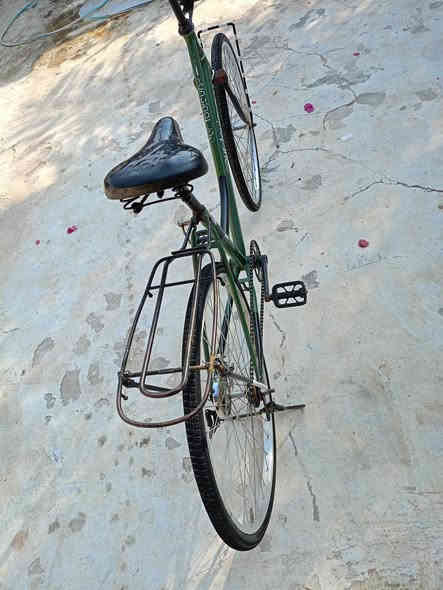 سلام عليكم باسكل للبيع ما
عوزه اي شي الباسكل نضيف 

وحلو والشراي يگلب ويشوف

السعر 65 وبي مجال للطيبين

السكن ناصريه سوق الشيوخ 

ناحيه الطار لي يريد يراسلني 

على هاذه الرقم فقط واتساب

         ***********
