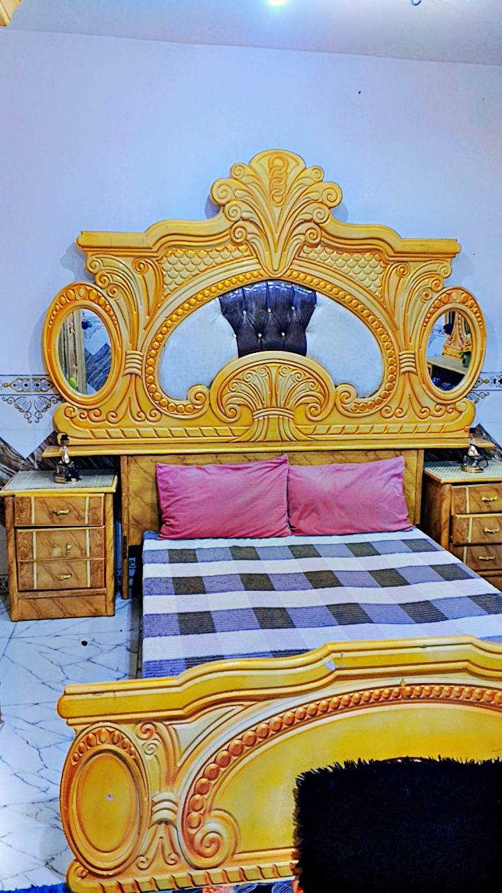 السلام عليكم غرفة نوم للبيع ب500
شهداء دبيه  / ‏‪***********‬‏
