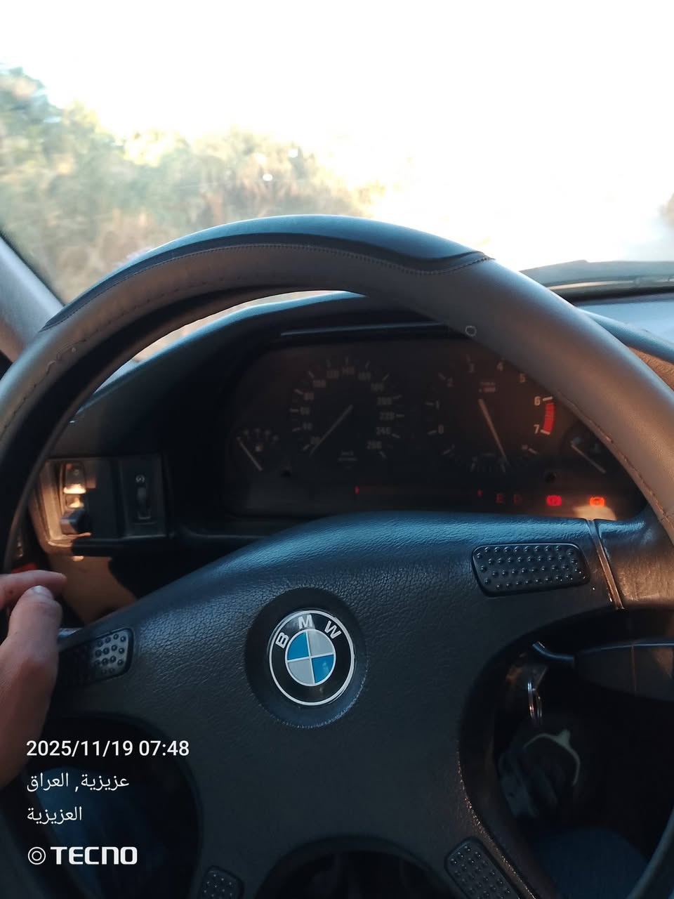 للبيع بي ام دبليو 535i كير اوتماتيك رقم نجف شرط التحويل السياره صبغ عام السياره جديد سدر جديد تخم  تاير جديد
كير محرك اكسل مكفول لون رصاصي 
دواخل رصاصي جديدة مكان السياره واسط العزيزية  السعر 55و بيها مجال رقم صاحب السياره 
*********** اثير 
*********** ابو ليث الكرعاوي
