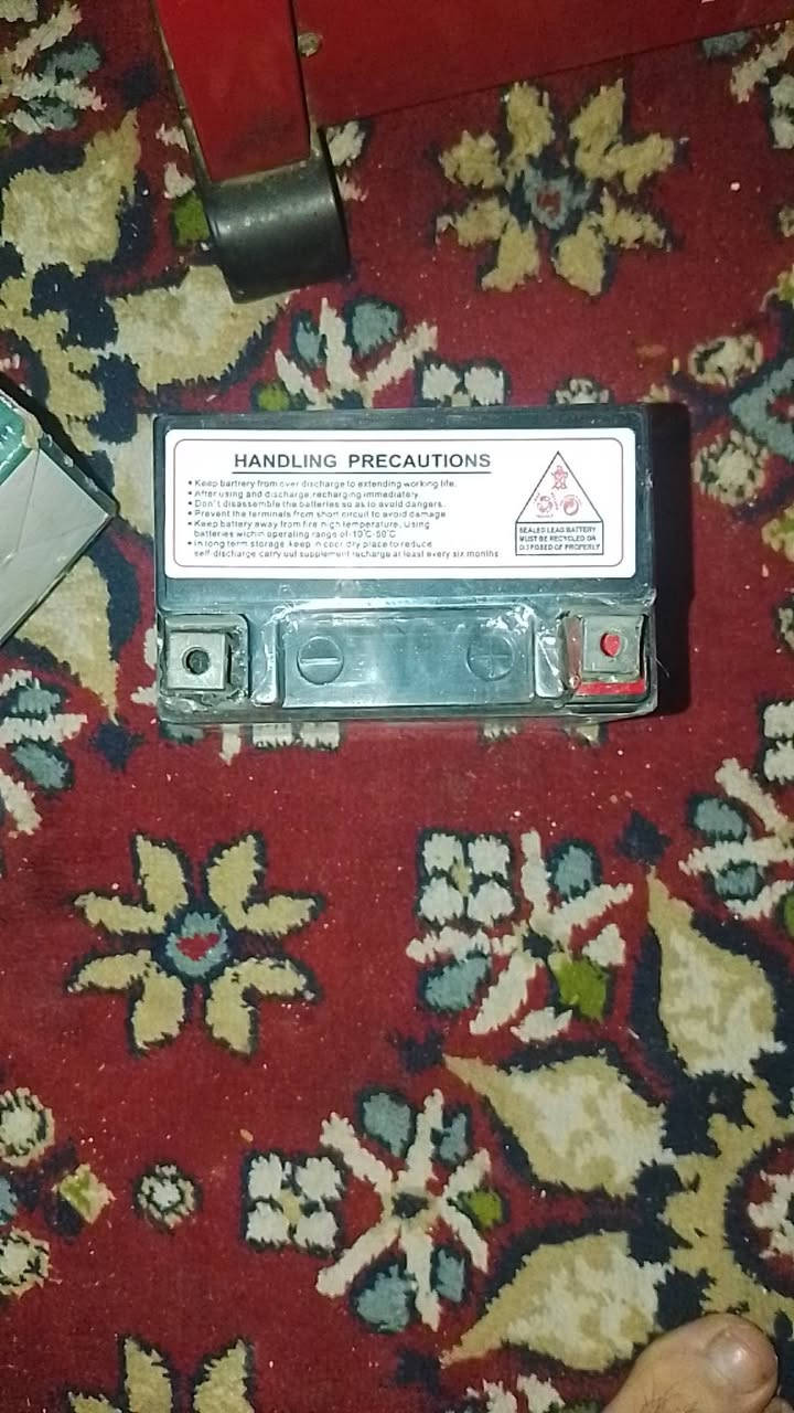 وينهم جماعت البوكسر باتري بعده بلايلونتة وبل باكيت للبيع ب10الاف تعال افحص وشوفة مكاني نفق الشرطة حي حطين وهاذا رقمي ***********
