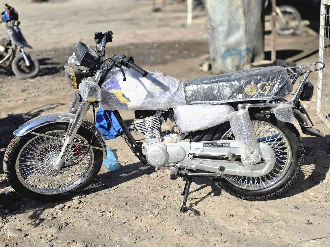 السلام عليكم 
موطور تايكر للبيع 

موديل ٢٠٢٥ #زيرو
وزن ثقيل 

السعر 875 وبي مجال بسيط 

لاستفسار مراسلتي او الاتصال 

***********

#الموقع #ناحية #الشورة 

#مو  #شراي #لاتخابرني ولا #تراسلني
