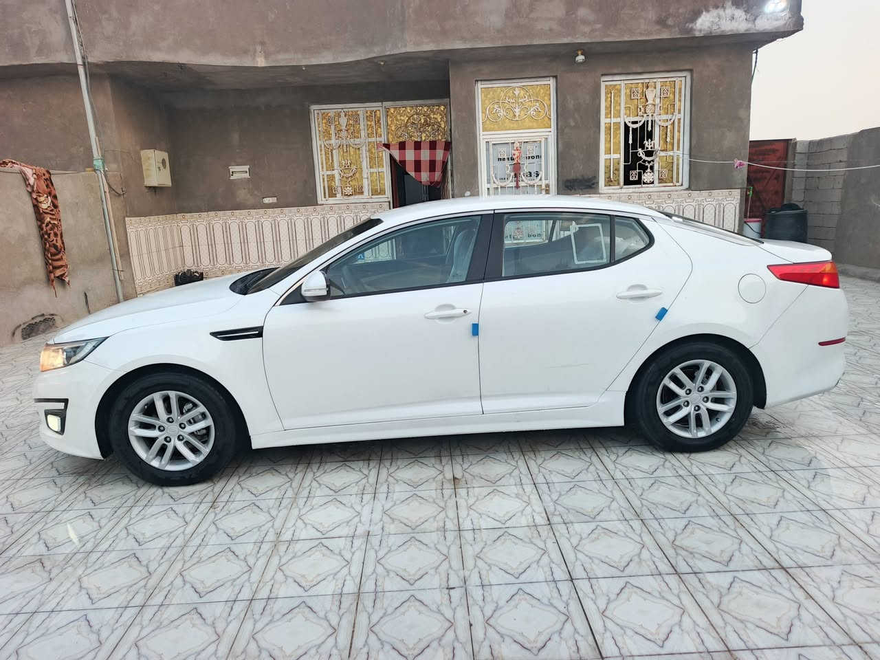 كيه اوبتيما موديل 2014 رقم بصره حره تحويل ثاني يوم سنويه مجدده 27 مشروع وطني وارد خليجي مكفوله من الضربه والتبديل والفتح بيه صبغ جاملغ وطرف باب فقط والباقي كفاله عامه من الضربه والتبديل والصبغ والفتح كفاله عامه مكينه 2000 دوش مكينه وكير وحداديه وتبريد وتخم تايرات كله مكفول سياره جاهزه مال جناي بمعنه الكلمه مكان سياره ناصريه سعر 133 بيه مجال قليل رقم الهاتف أ‏‪***********‬‏ أنه مكلف بل نشر خابر راعيه بيك خير وتدلل
