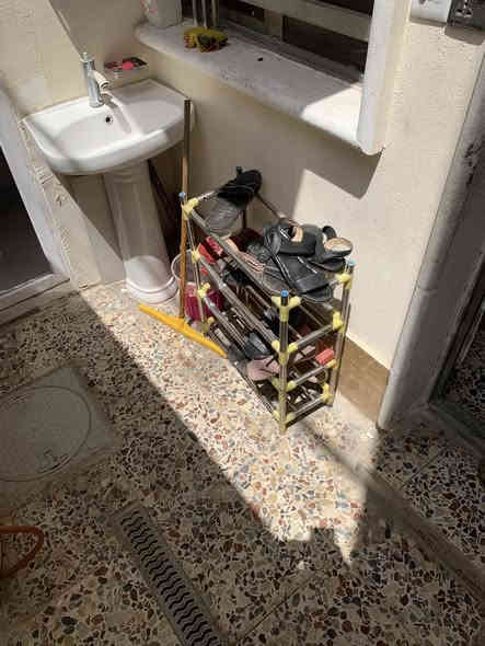 سلام عليكم نص قطعه للبيع موقع بغداد مدينه الصدر قطاع 63 قرب مدرسه الأيمان الاستفسار اتصل على هاذ الرقم ***********
