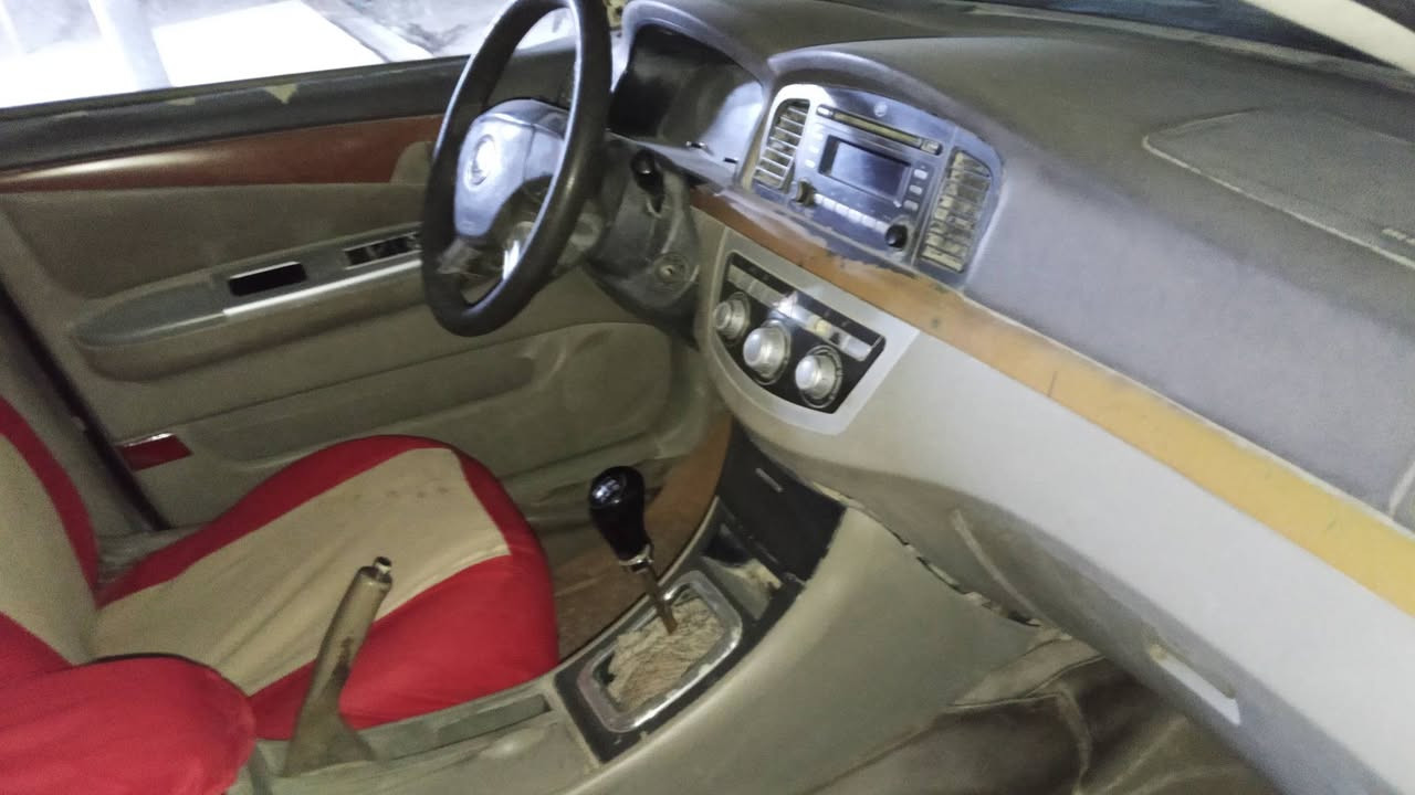 ليفان 620 
قادسية 
بأسمي 
رقم دولي 2030
محرك وگير خير من الله 
متچايه ومعمره 
كهربائيات خير من الله 
حدادية جديدة 
تخم اطار 
الصبغ جارد واكو خياسات بالچوملغ الأمامي 
مكاني ديوانية 
التواصل على الرقم واتساب 
***********
بيع ب 27 
مراوس بكوري أو بيكب أو كيا حمل
