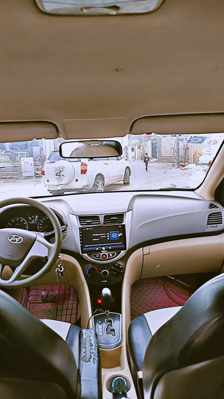 السلام عليكم اكسنت موديل 2015محرك 1600رقم مثنى مداور ثاني يوم السياره مكفوله كفاله عامه عده دعاميات وعتب فقط للبيع او مراوس الشراي يتصل ***********
