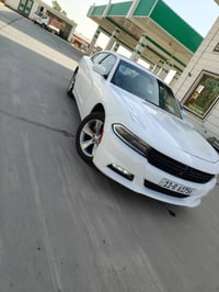 جارجر موديل 2022  sxt بيها ربع جاملغ وبنيد بدون دواخل تخم تاير صدر تبر...