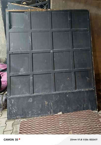 سقيفه للبيع طول 5متر والعرض 4متر 
قواطع عدد 2
الرقم ***********
العنوان بعقوبه
