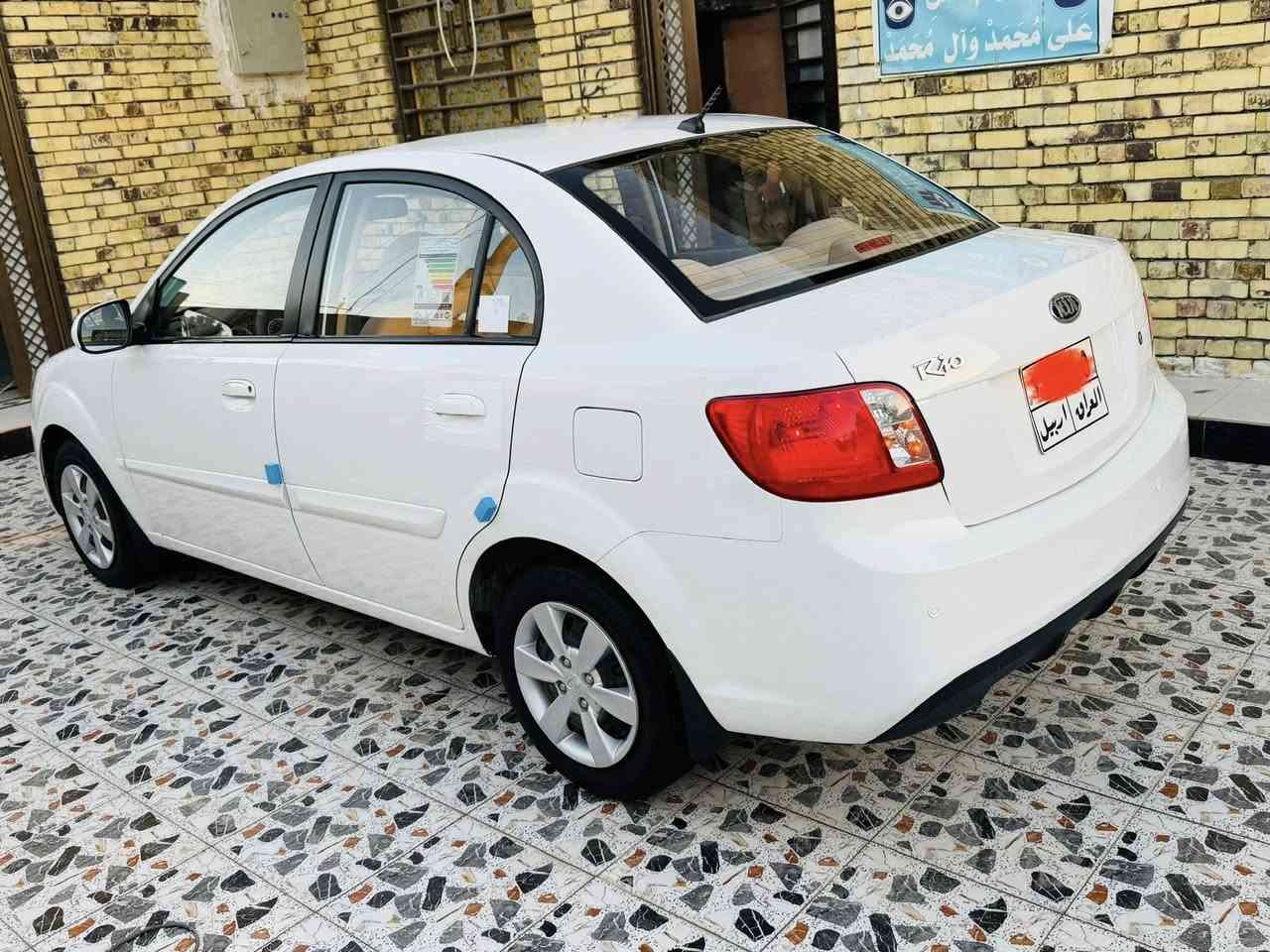 اللهم صل على محمد وال محمد
السلام عليكم كيا ريو موديل 2011 
خليجي ماشيه 27 الف وضع الشركه 
سياره مخزونه على أيد وحده من 2011 لحد لان  بيه صبغ دير الخلفي شويه من الباب الخلفي فقط الباقي مكفوله دواخل السياره 2024 
رقم اربيل بسم كردي تريد وكاله تريد تحويل راعيه كلش خوش انسان 
وانا عندي وكاله عامه سياره بعده بلزكات الشركه ارضيات مال الشركه 
حداديه شرط ما مفتوح بيه برغي على الشركه سياره جديده جدا جاهزه من كلشي مال جناي ترايه شرط زيرو 0️⃣ 
السعر 105 مكان السياره الناصرية 
رجاء بس يدور جديد يتصل 
***********
