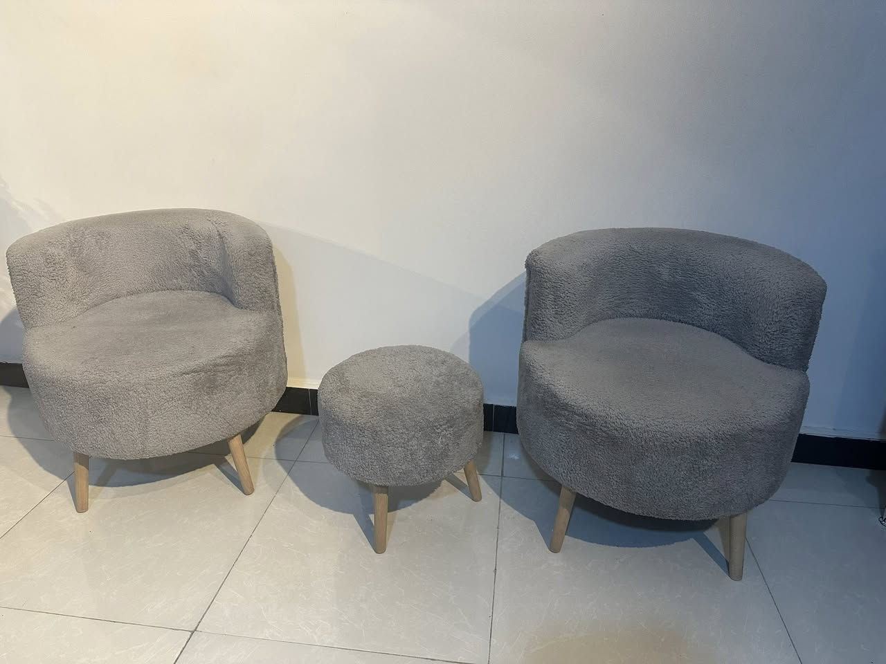 السلام عليكم عندي هذا كرسين وطبله جديد مصار شهرين من مشتريتهم وجايبتهم شحن من تركيا رايدتهن ب 175 وبيهن مجال


**إذا كنت صاحب هذا الإعلان وتريد حذفه لأي سبب، رجاءا أرسل رسالة إلى الدعم الفني**