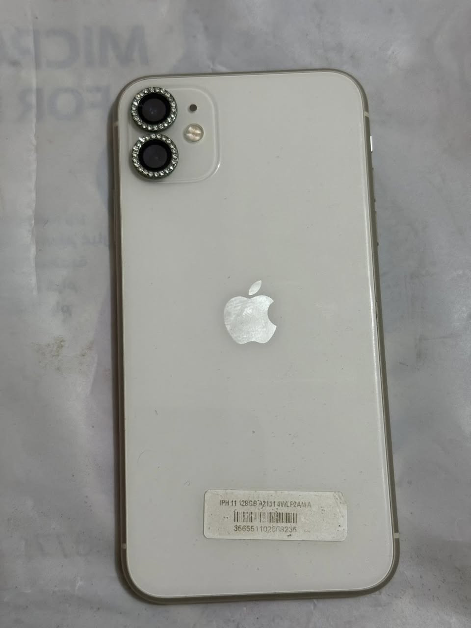 ايفون 11 ذاكره 128 بطاريه 100 جهاز نضيف كله شغال لوك مبدل شاشه اصليه تفصيخ سعر 175 الف مكاني بغداد ***********
