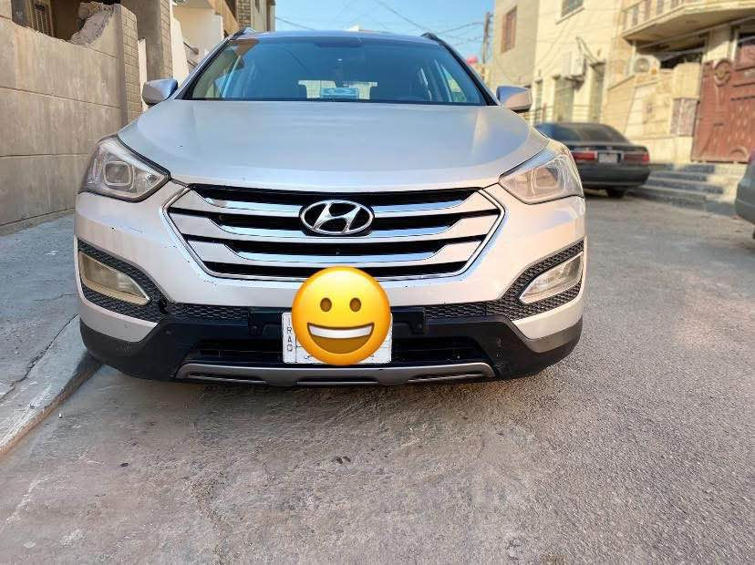 السلام عليكم
للبيع سنتافي 2014 وارد امريكي اربعة سلندر 
محرك GDI بدون دوانص بنزين عادي
حادث بسيط جاملغ امامي ايمن بيهه صبغ جاملغ ايمن وبنيد وشويه من الجاملغ الايسر لغرض تقارب اللون 

قطعتين تبريد
تدفئة كشنات امامي
مانع انزلاق
نظام المنحدرات 
شاشة وكاميرا وحساس خلفي
٣ وضعيات ستيرن :رياضي ، اعتيادي ، مريح
٥ راكب
ماشية 245 الف
بأسمي رقم بغداد
مكان السيارة بالمنصور شارع ١٤ رمضان
السعر 130 ورقة بيهه مجال 
للاتصال *********** بغداد, العراق
