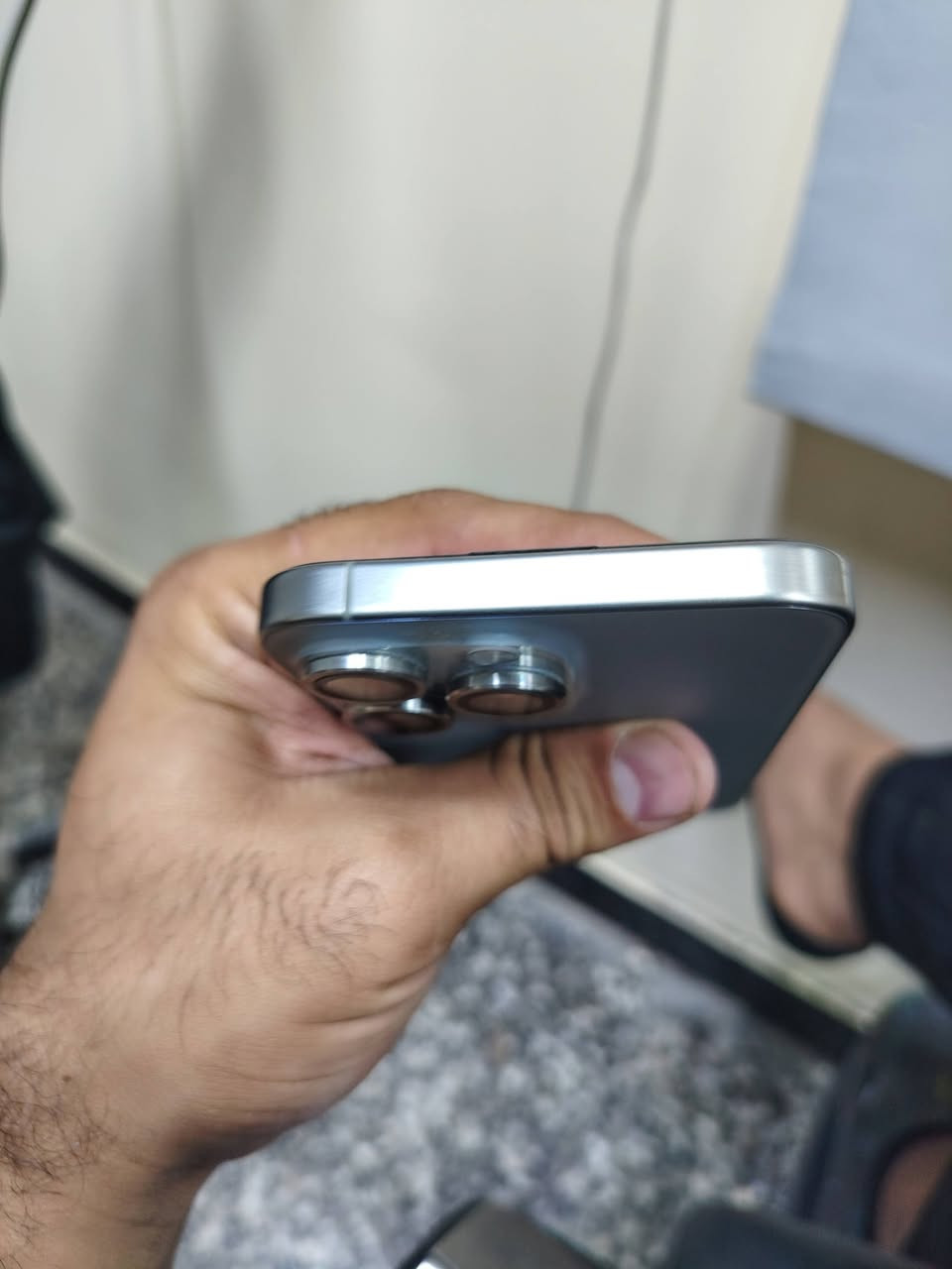 ايفون ١٥ برو ماكس
شرق اوسط عربي ماستر 
جديد بمعنى الكلمه زلغ مابي 
بطاريه ٨٩ 
ذاكره ٢٥٦ 
كارتونه كيبل غراضه كامله 
بغداد قرب فلكه حي النصر 
 تاخذه من بيتي 
كفاله


**إذا كنت صاحب هذا الإعلان وتريد حذفه لأي سبب، رجاءا أرسل رسالة إلى الدعم الفني**