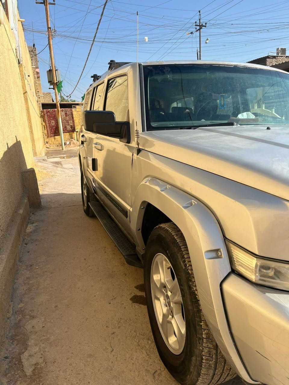 السلام عليكم جيب كوماندر 2007 للبيع اومراوس كير ومكينة جدد هيمي 8 سلندر تبريد 3 قطع كشن كهرباء أربعة دسك السعر 85 وبية مجال مكان بغداد ***********
