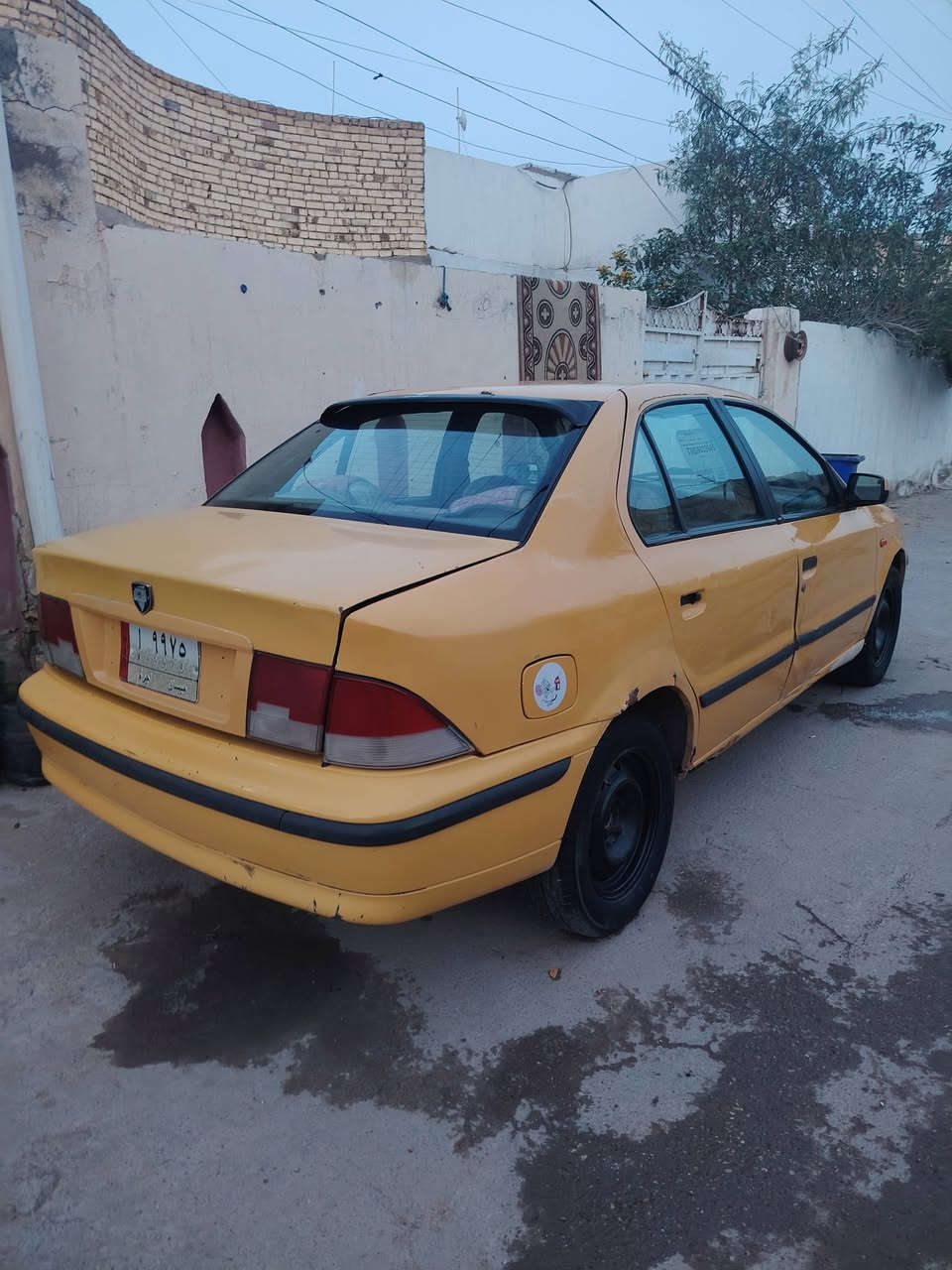 سلام عليكم سمندناطقه للبيع موديل 2011 مكينه وكير مكفولات تبريد عوزغاز كهربائية كلها شغاله ما ناقصها شي السياره بوجهك للشارع نضيفه نشطه باسمي تحويل ثاني مكاني واسط ***********
