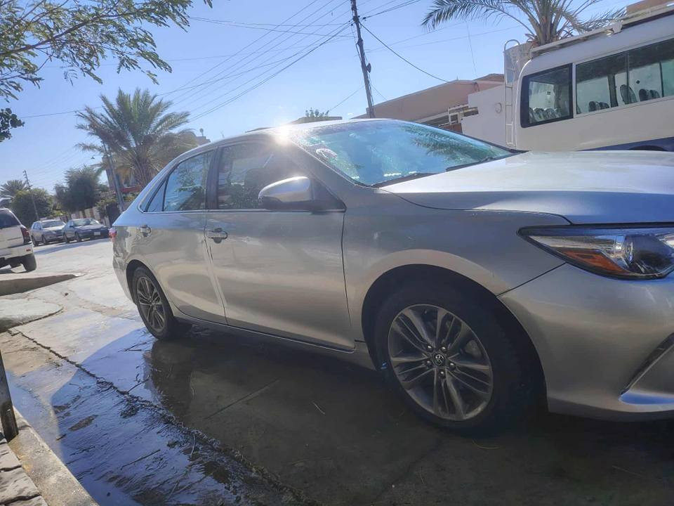 كامري موديل 17le محدثه se سنويه لل ٣٠ ماشيه ١٤٠ ظرر ٣ قطع جامرلغ بونيد سقف وتكمه   محرك قبق الفوك مفتوح وكير شرط صدر جديد تايرات جدد  داخل لونين  كشن كهربائي بسمي شرط التحويل مكاني كركوك سعر ١٢٨ وبي مجال
*********** كركوك, العراق
