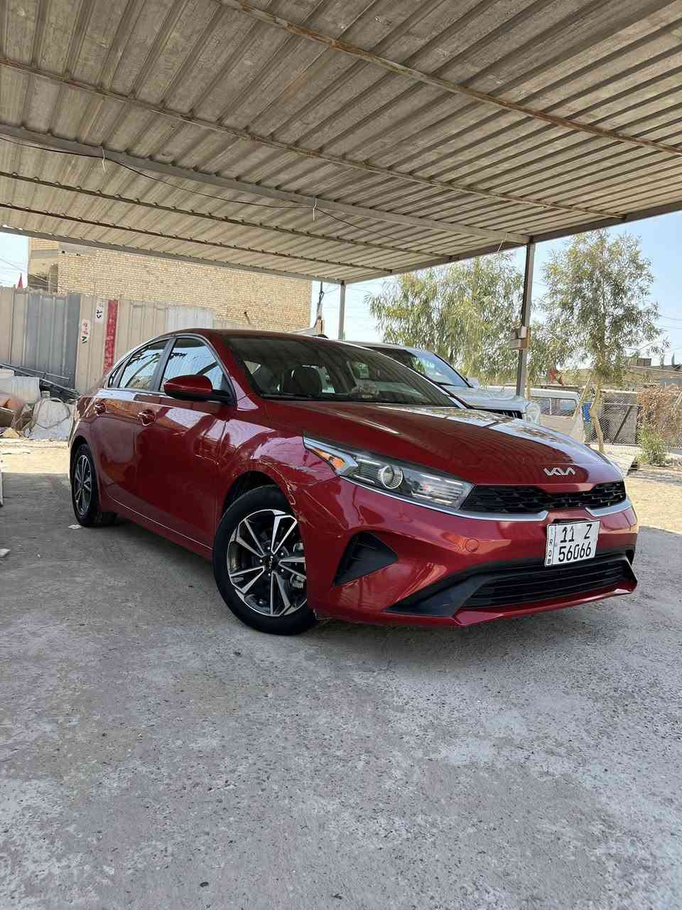 للبيع فورتي. موديل 24 وارد
حادثه موضح بلمنشور فقط خلفي
بجم كبس 
ماشيه. 28 
نص فول السياره 
كير cvt بلاد
 
 السعر 140

االاستفسار اكثر 
‭٠٧٧١ ٢٢٤ ٢٨٤٩‬
