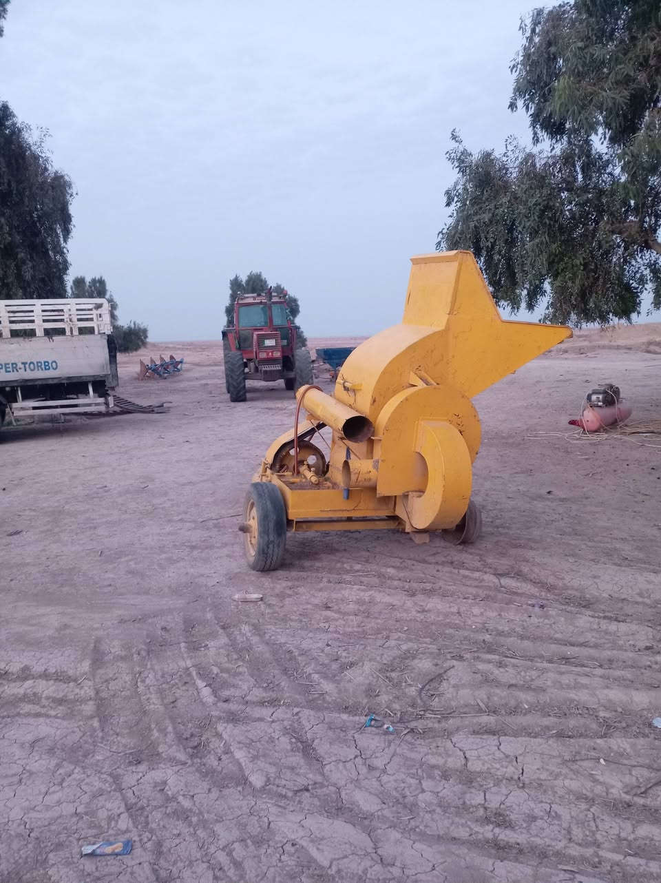 كاروضه للبيع نضيفه جاهزه للعمل
موديل ٢٠٠١
الاتصال على الرقم ***********
