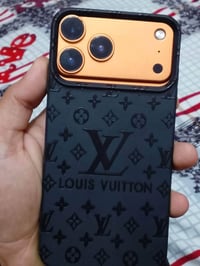 جهاز اكس ماكس محور ١٧ مبدل شاشه اصليه بي  بطاريه ٧٠ الجهاز نضيف مايي آ...