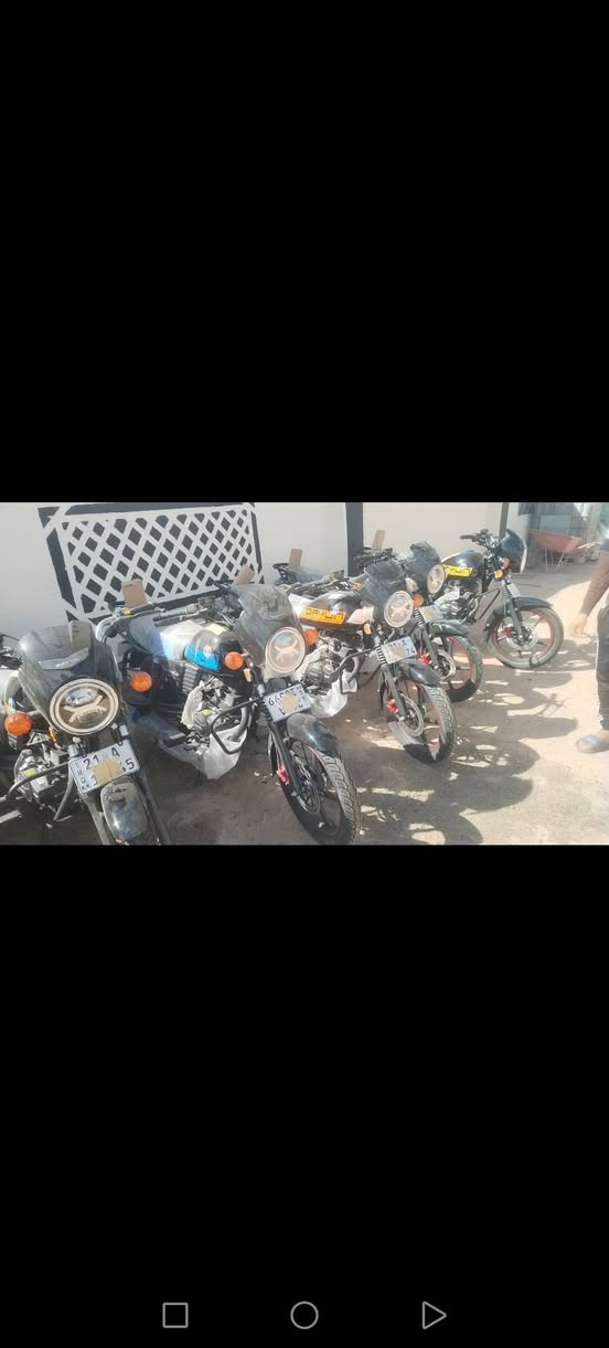 دايوان موديل 26 رقم سليمانيه سعر ٢٤٥٠ مكان ديالى خالص الناي *********** *********** توصيل موجود
