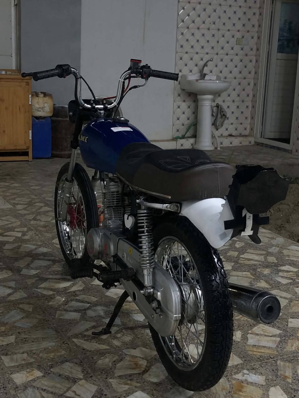 متروكه للبيع
رقم وسنويه بدون مكينه او وياها بكيفك مكينه مختلف سنتره 

 قفل750
نجف حي ميسان


**إذا كنت صاحب هذا الإعلان وتريد حذفه لأي سبب، رجاءا أرسل رسالة إلى الدعم الفني**