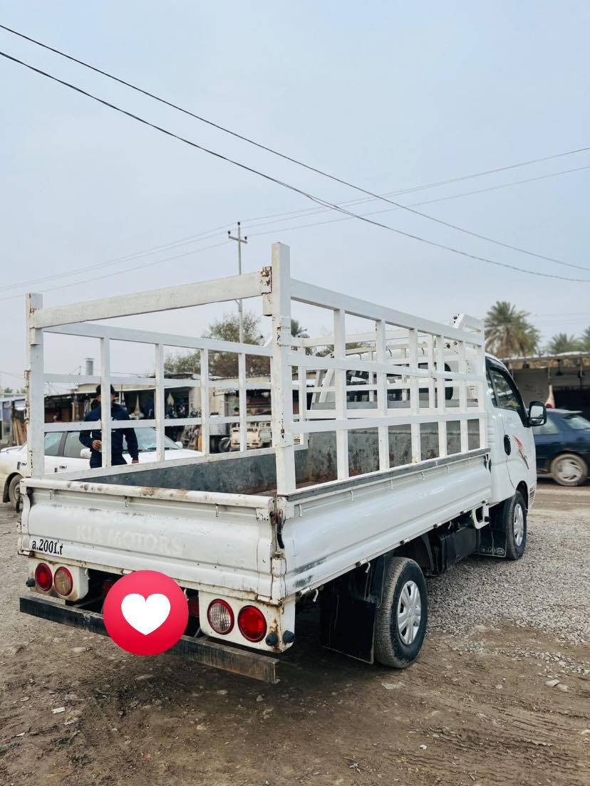 سلام عليكم ورحمة الله وبركاته 
كيا نثيه للبيع
موديل ٢٠٠٦
سياره مكفوله كفاله  عامه 
الدوسات تبديل  اثر خياس 
والباقي  عل وضع الشركه
رقمها ديالى 
سنويه لل2028
كير محرك شاصي 
كله مكفول 
سياره بعدها شركه
عنوان: ديالى المقداديه شهربان
***********
