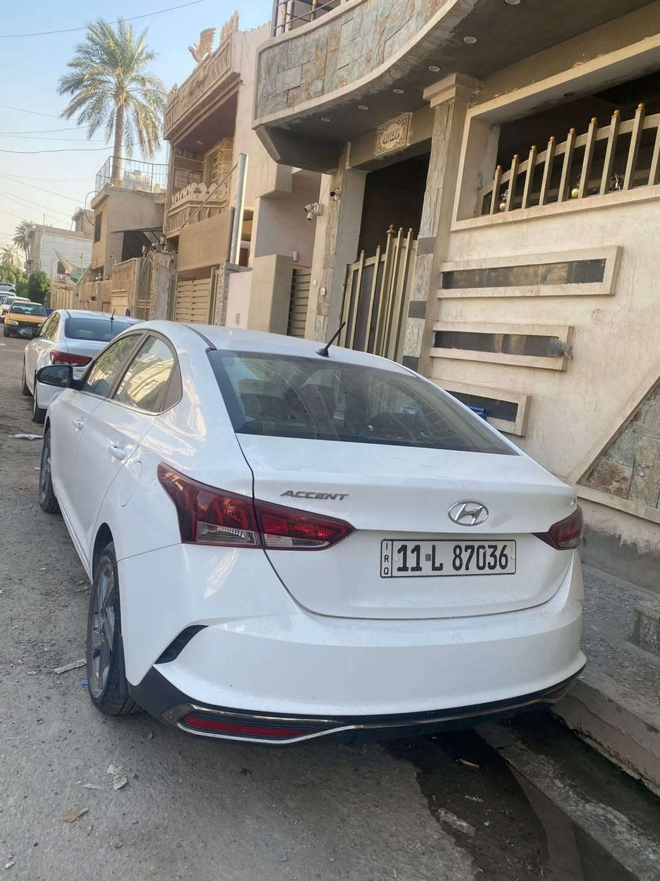 اكسنت خليجي موديل 2021 مكفوله عده بارد بل جاملغ الامامي الايمن ماشيه 56 الف قابل لزياده فول سياره الاتصال ***********
