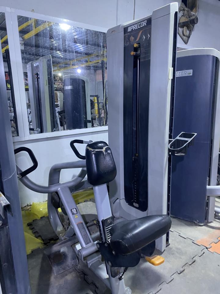 متوفرة قاعة للبيع تحتوي ع 10  قطع بريكور الحديث ورباعي لايفتنس ورشاقه لافتنس   وبوابة وسيتين دمبلصات قاعه كامله ماناقصه شي راسلني واتس وحولك التفاصيل ***********📲
