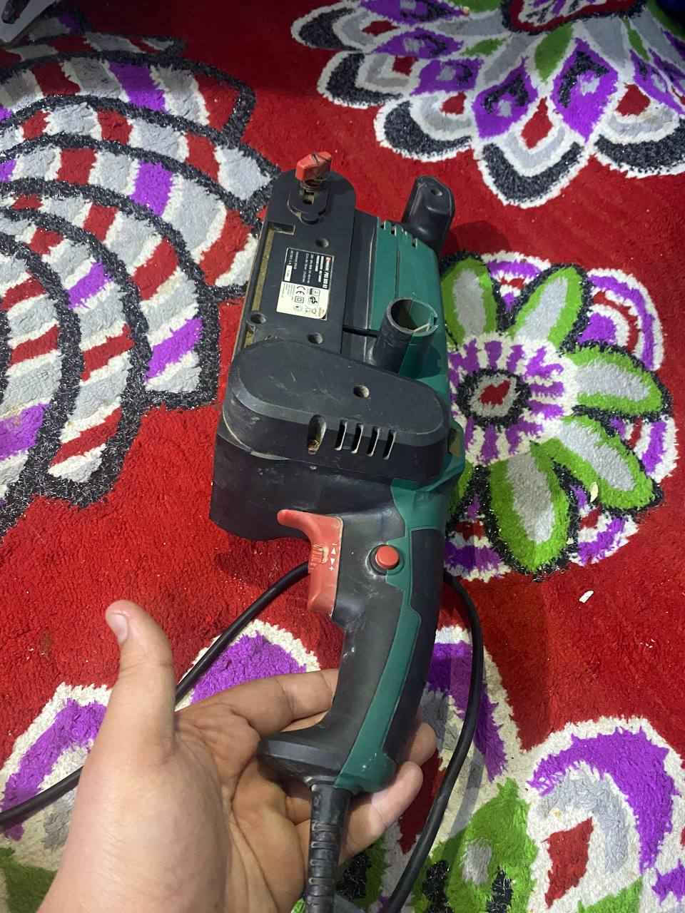 مكينة تنعيم( مستعمله قليل جداً)
تشتغل على الحديد و الخشب و الجدران
نضيفه وقوية مناسبة للورشة أو البيت
للستفسار ***********
متواجد خاص السعر 30ألف بيهة مجال،،، دهل اوران, واسط
