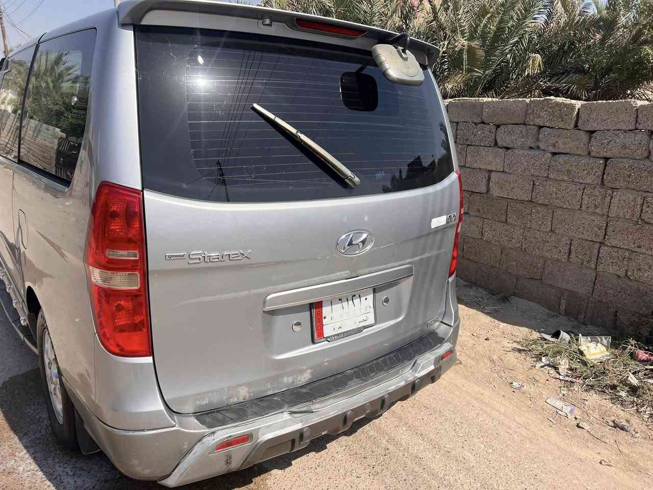 ستاركس 2014مجول بلاد جاهزه مكينه جديده حدتديه تخم تاير تبريد بيهه قطعتين تبديل جاملق امامي صفحت سايق وباب الصدر تبديل سعر178وبيها مجال قليل ***********
