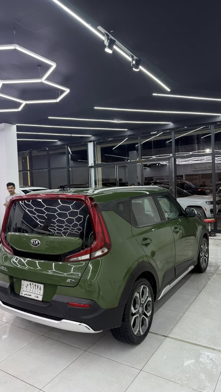 صول كفاله عامه مديل 21
محرك الفين دوش
ماشيه 50 ألف كيلو
سعر 145
***********
مكاني بصره
