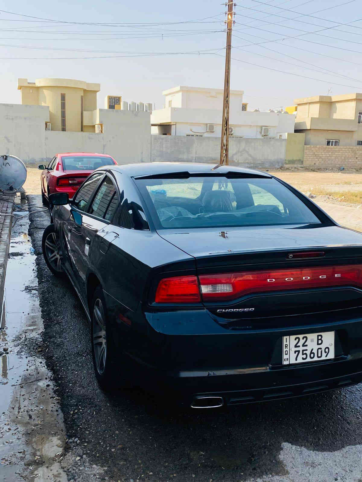 السلام عليكم 
جارجر 2011 كلين مكينه3600 حداديه تاير جديد مكينه كير عصه شاشه كبيره كامره خلفيه السياره جاهزة و التفاصيل موجوده بالمنشور مع الصور السعر 160وبيه مجال للأستفسار  اكثر الاتصال مكاني صلاح الدين قضاء الشرقاط

هاتف***********
