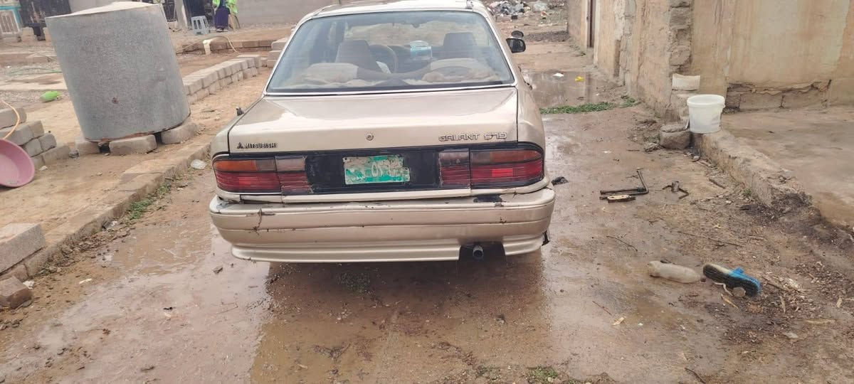 مسبوشي كلنت محرك وكير شرط. وكهربائات كلهه شغاله رقم نينوه شرط التحويل ب18وبيهه مجال وترهم مراوس حسب القناعه ***********
