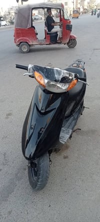 دراجه عصفوريه للبيع 07721146304 مكاني مدينه الصدر