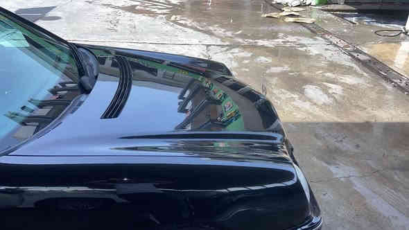 السلام عليكم ورحمة الله 
ام عيون 2001 

اسود صبغ عام 

رقم بغداد 

داخل جلد 

سلايد 

زنون 

كير ومكينه مكفولات 

تاير حدادية جديد 

مكاني بغداد 

***********

السعر 13,500
