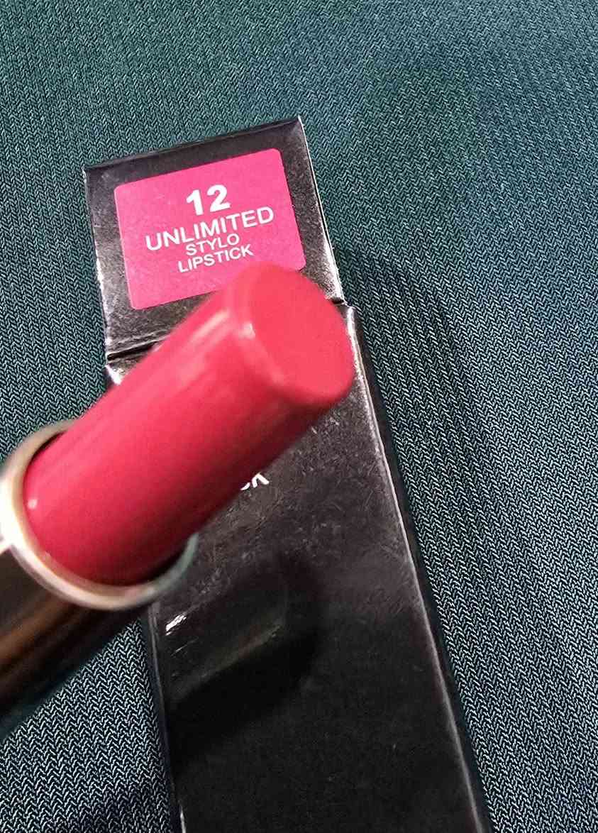 KIKO MILANO
تخفيضات وبسعر الجمله
منو تگدر تقاووم هيج الوان🥹
هاي الالوان كل البنات تضعف گدامها 😅
حمر ستك كيكو مليانه فيتامين C وزبدة الشيا♥️
بسعر ٨ آلاف 
يوجد توصيل لجميع محافظات العراق
للحجز مراسلتنا عن طريق الماسنجر أو عن طريق الواتساب***********
 التيلجرام @AYNOR_ST
