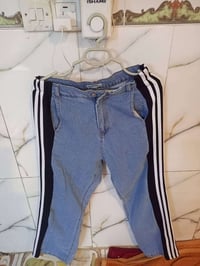 بنطرون • جديد • مقاس ٤٢