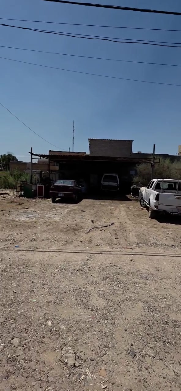 قطعه ارض للبيع المساحة ٢٠٠م طابو زراعي سبع قصور شارع المشروع جميع الخدمات متوفره السعر 45 وبيهه مجال للإستفسار يرجى مراجعة الدلاليه الأمير عنوان دلاليه شارع ابو علي مقابيل المدرسة 🏫 الأهلية ***********

