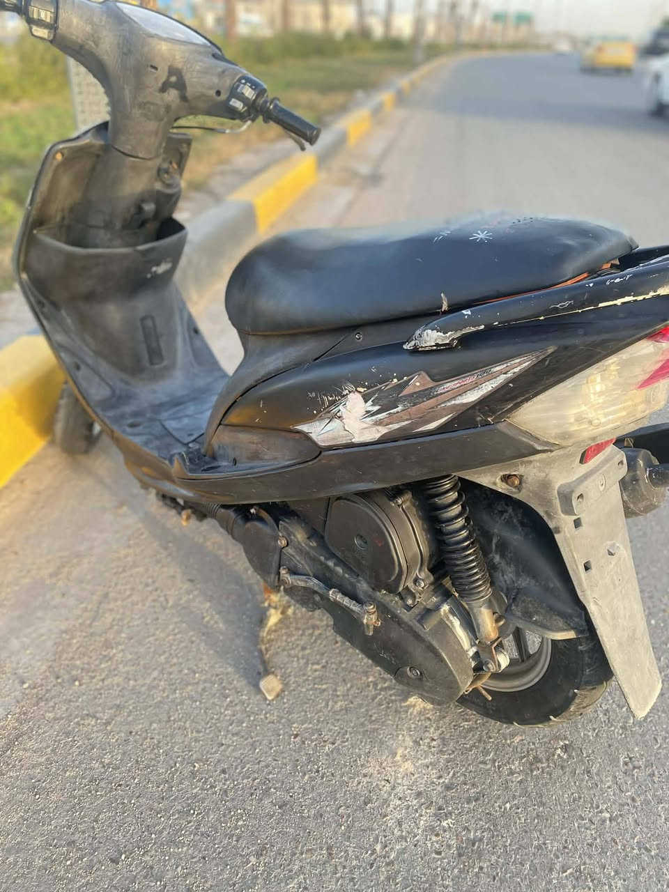 ماكس عدله  دراجه رمبه واوراقه موجوده دراجه بلاديه 49 كهربايات كله شغاله شلعه ومعدل لا تبخير ولا نضوح سعر 750عنوان قبله رقم  دراجه حلوه وصارف عليه ***********
