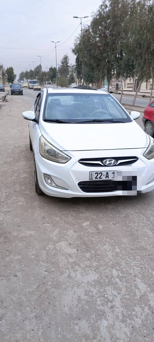 اكسنت 2014 مضلعمحرك 16دوش شرط
كير AT
مواصفات  بلو فول 
تحكم استيرن 
نظام ايكو اقتصادي 
صبغ  الجاملق القدام ونص الباب جهة الراكب  
السعر 117 وبيها مجال للطيبين 
الرقم ***********
