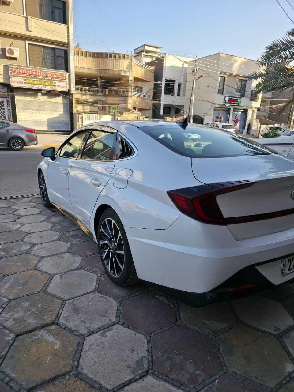 سوناتا موديل 2020 رقم شمالي
فول مواصفات عدا الفتحه حادثها خلفي 
قبق جنطه وجاملغ خلفي 
السعر $17,000 
رقم الهاتف 
***********
