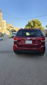 سورنتو موديل ٢٠١٤ وارد امريكي  بيها طخات بسيطه  السونار مرفق بالصور  م...