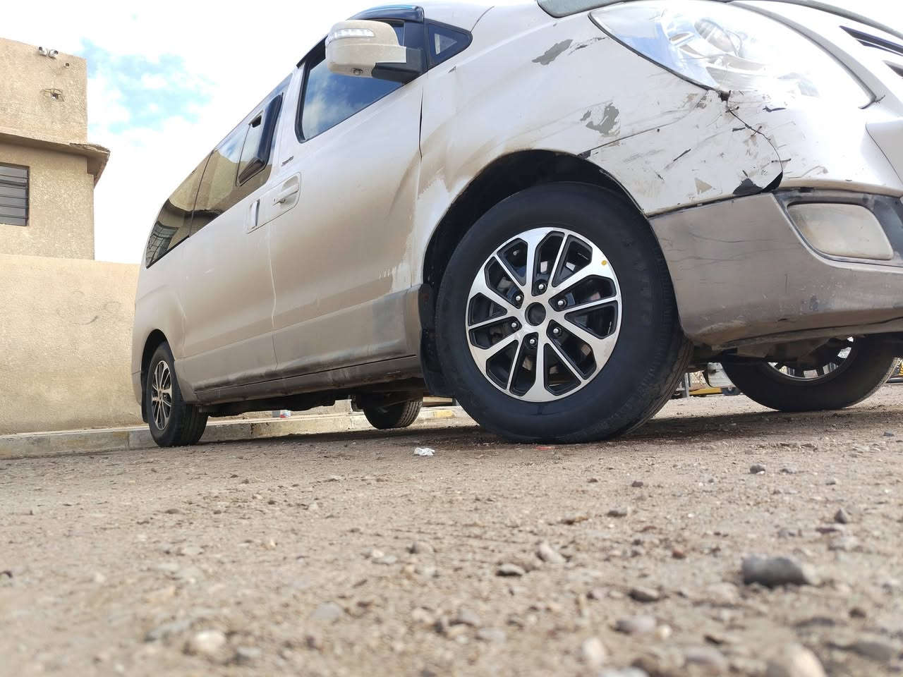 السلام عليكم بيع ستاركس موديل 12بابل مع سونار لاتعبني ولاتعبك السعر150 بس الاوياله عاديه
***********
